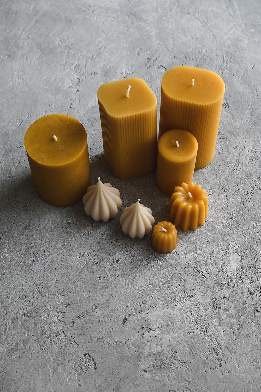 Beeswax Canelé Candle Set