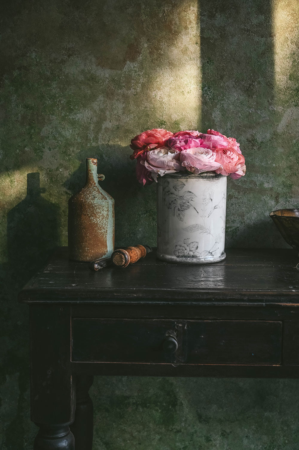 Hand-Painted Ceramic Crock - Grey Garden