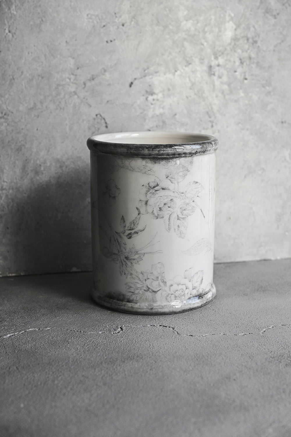 Hand-Painted Ceramic Crock - Grey Garden