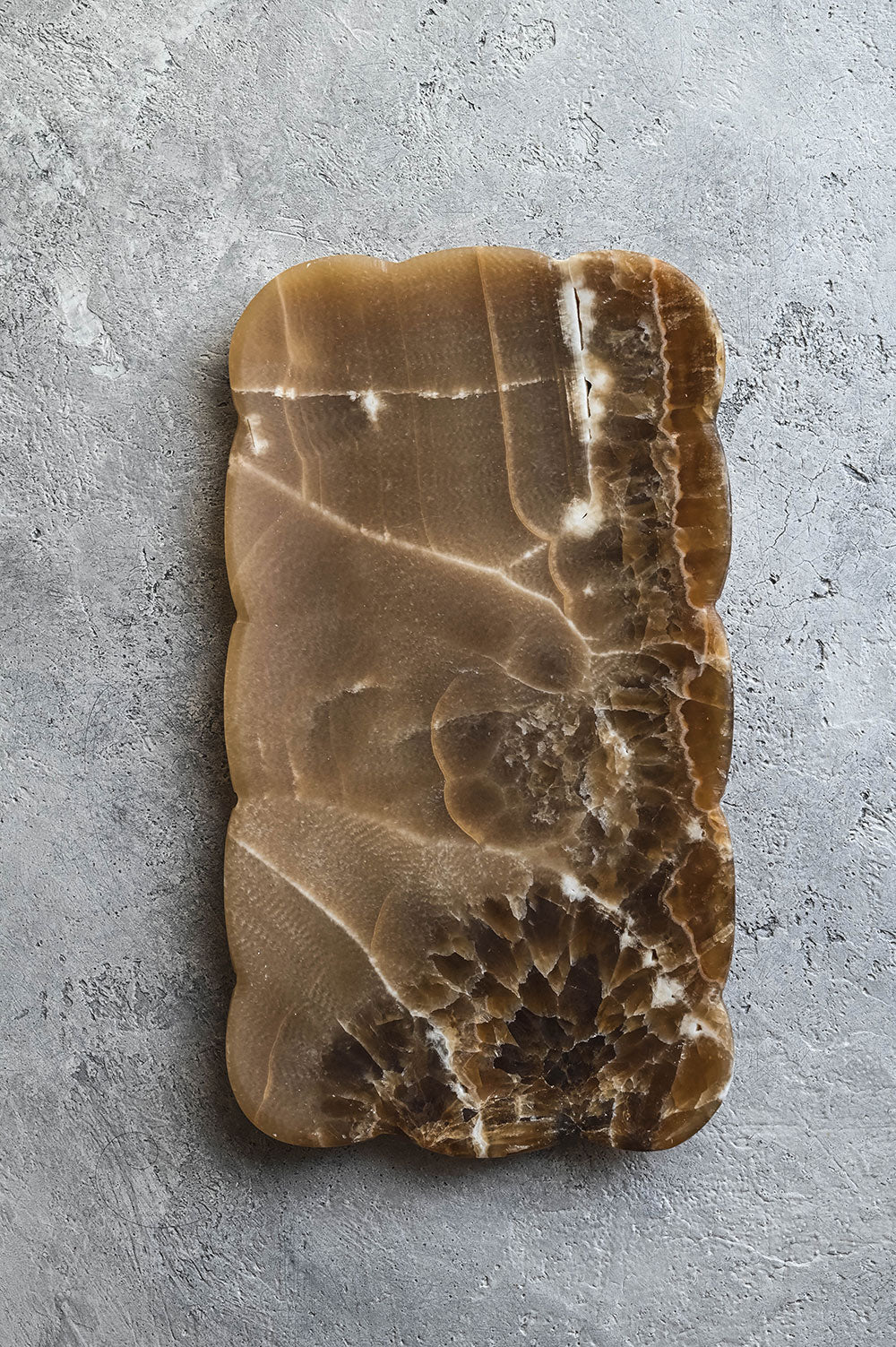 Chocolate Onyx Petal Tray