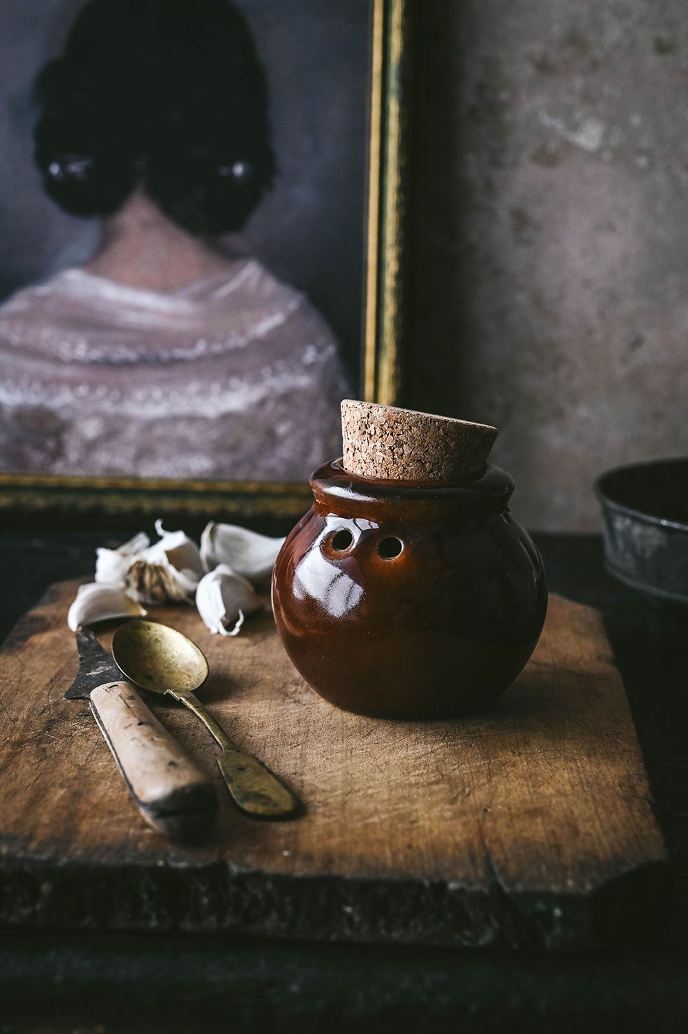 Ceramic Garlic Keeper - Cork Top
