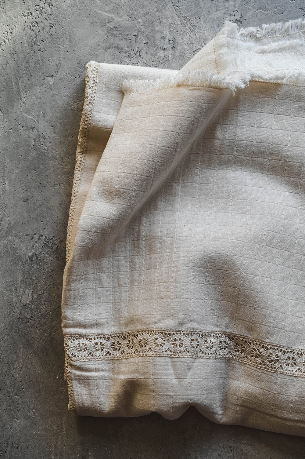 Flower Lace Frame Tablecloth