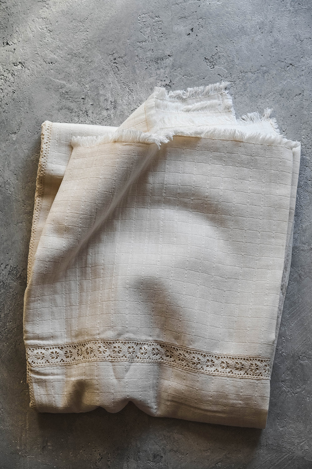 Flower Lace Frame Tablecloth