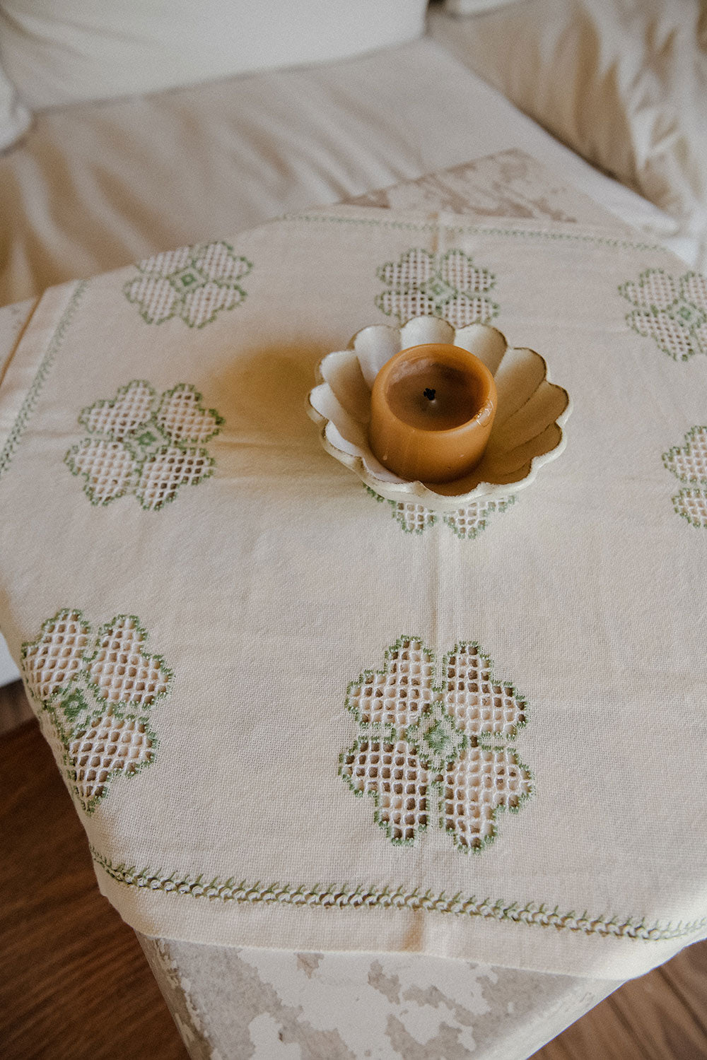 Heirloom Embroidered Table Throw No. 6268