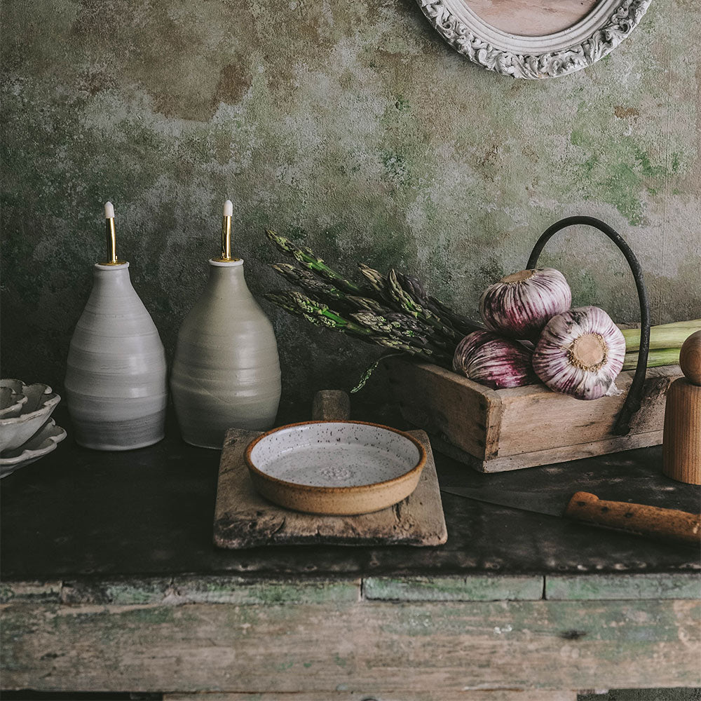 Everyday Ceramic Oil Bottle - Pistachio