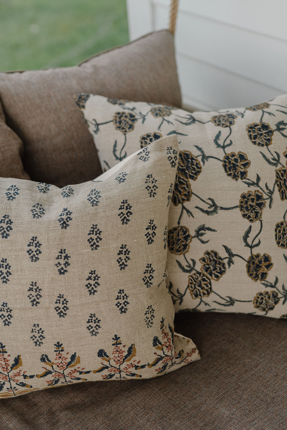 Linen Hand Block-Printed Pillow Cover No. 0221