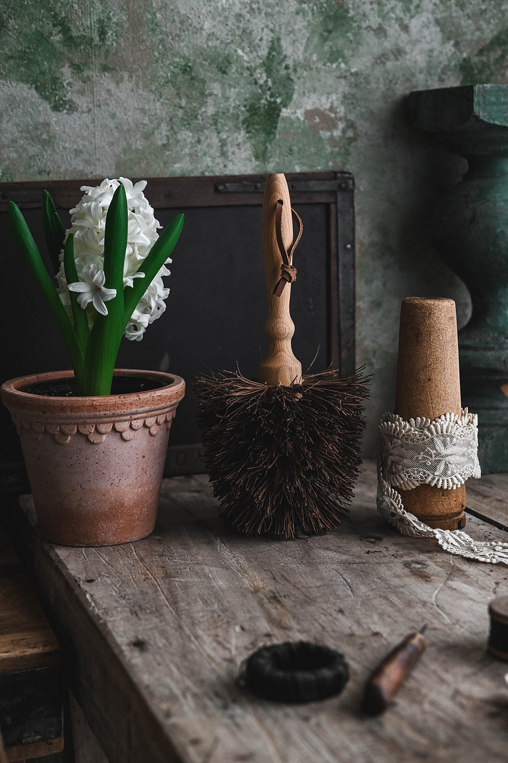 Flowerpot Planter Brush