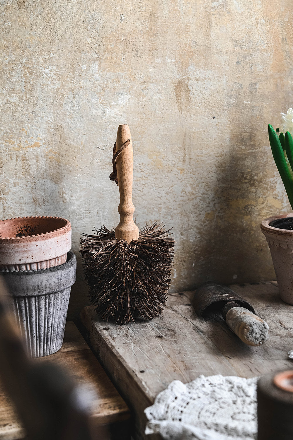 Flowerpot Planter Brush