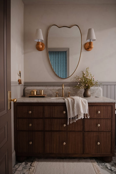 Hanging Bath Brush Puck