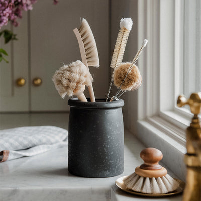 Round Everyday Dish Brush