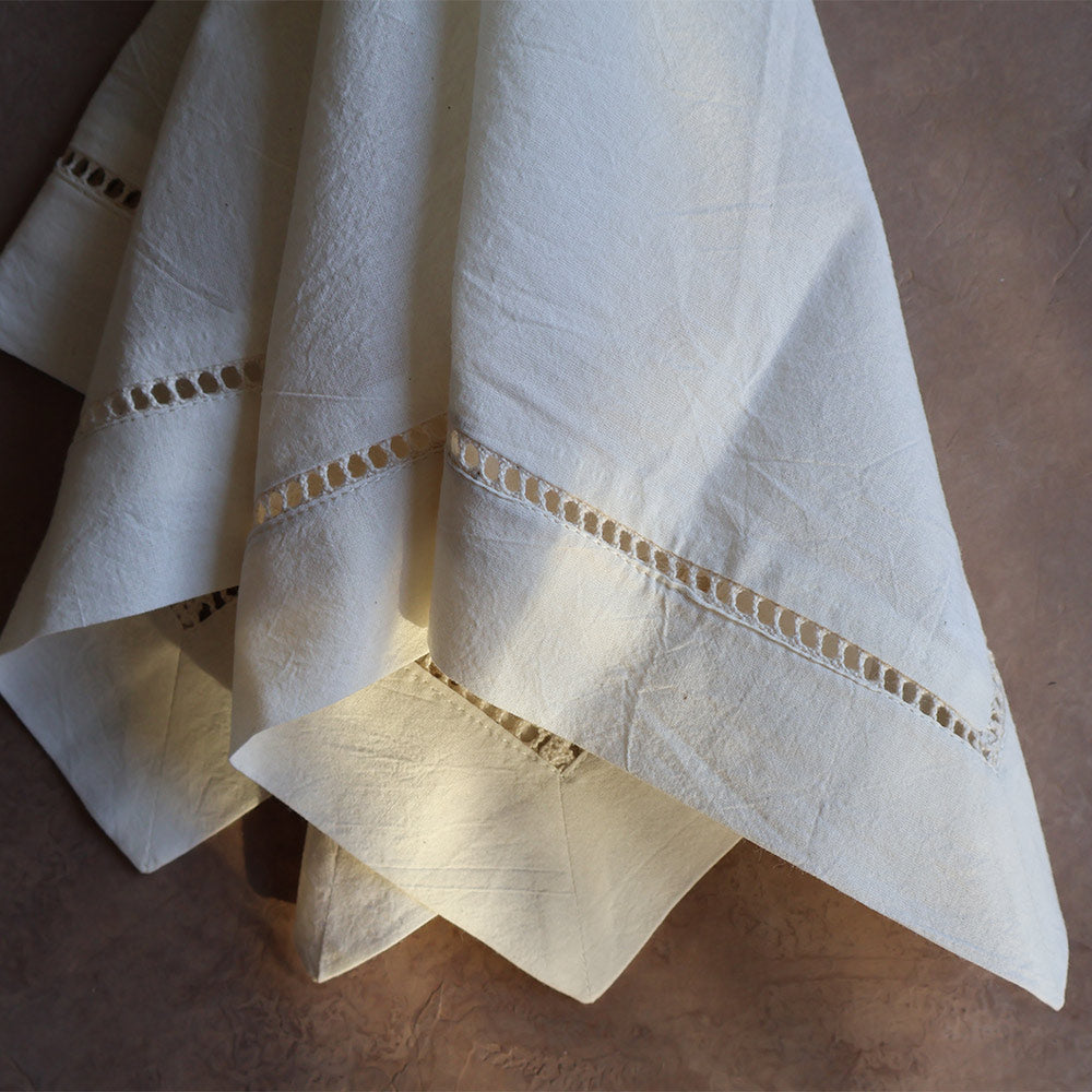Lightweight Chain Stitch Cotton Kitchen Textiles