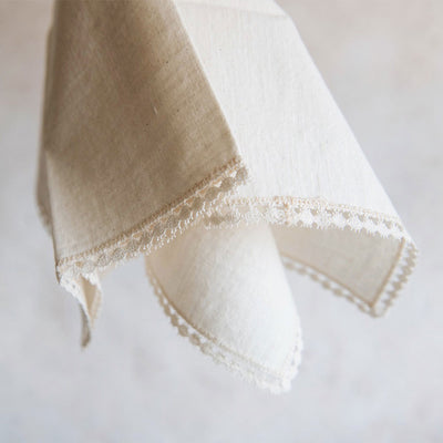 Linen & Lace Napkin Set