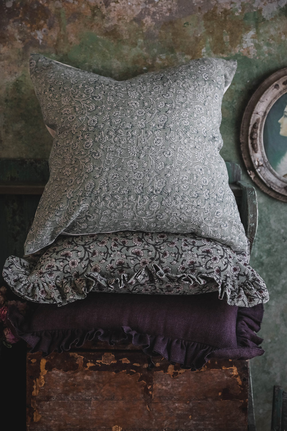 Heavyweight Linen Pillow Cover - Plum