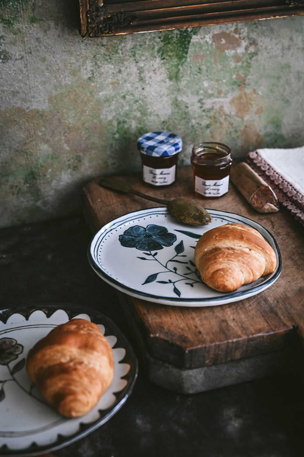Hand-painted Posy Plate No. 3