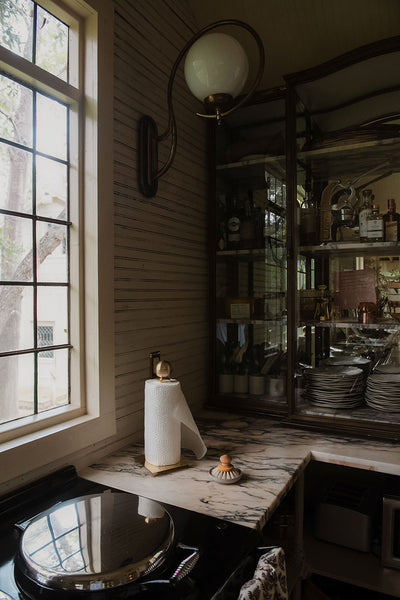 Roan Iris Paper Towel Holder