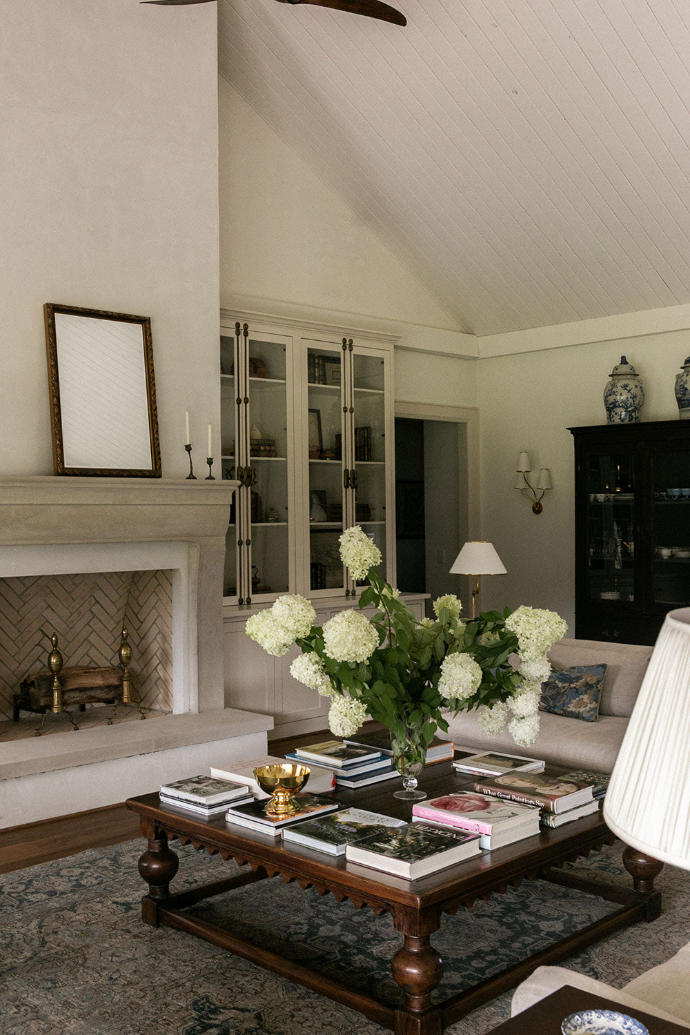 Roan Iris Sundrift Bowl - Unlacquered Brass