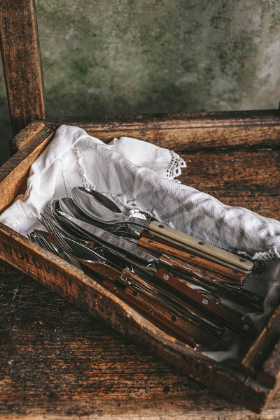 Buffalo Flatware Set
