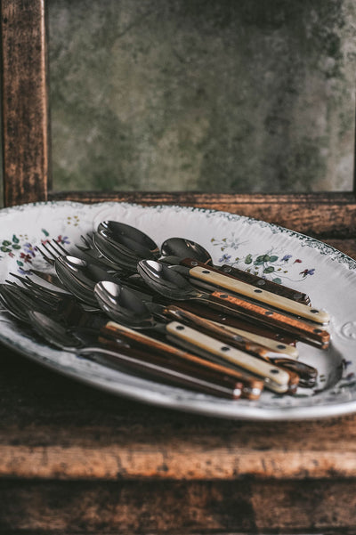 Buffalo Flatware Set