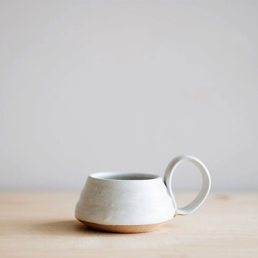 Ceramic Tealight Holder with Handle