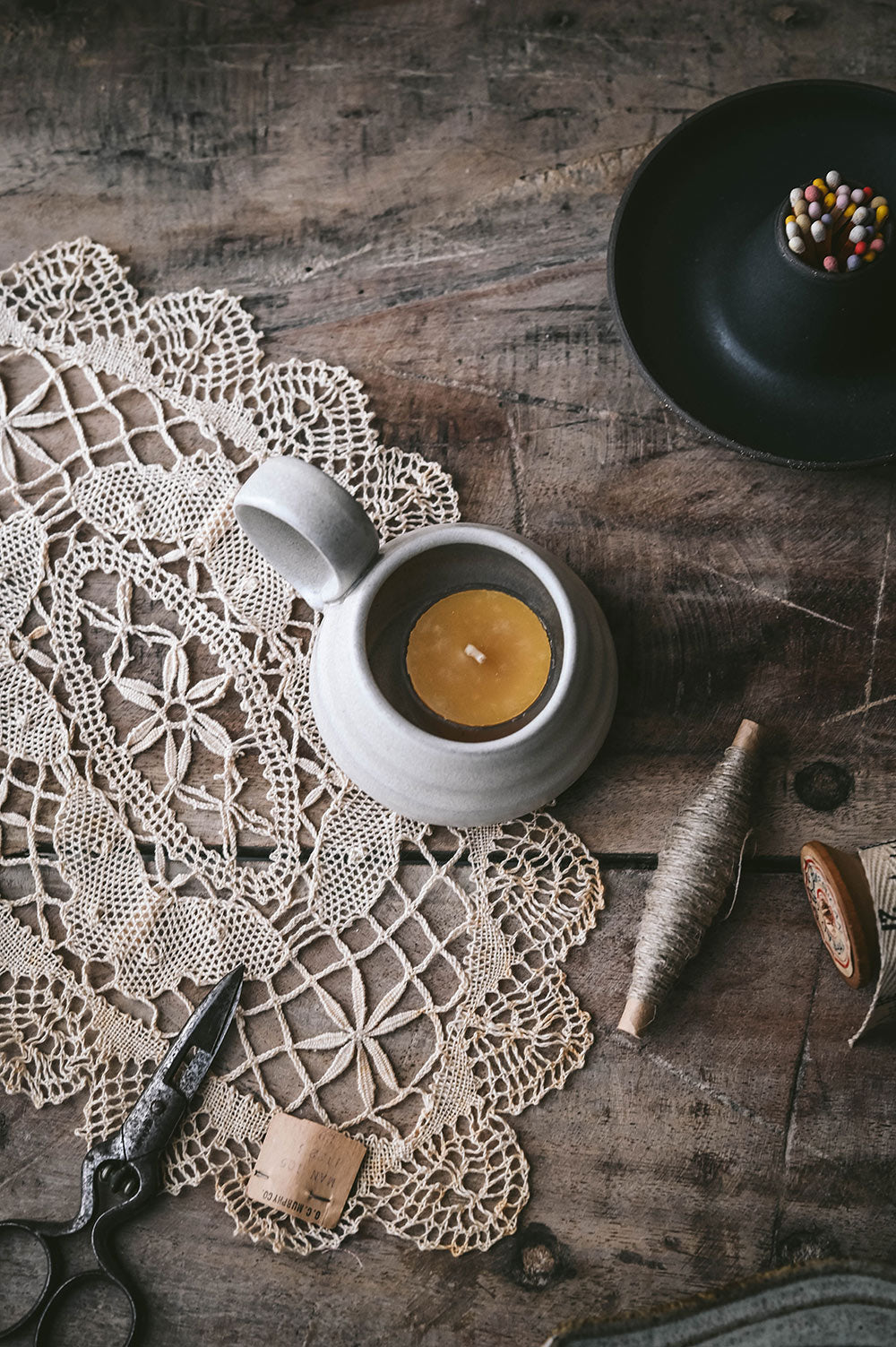 Ceramic Tealight Holder with Handle