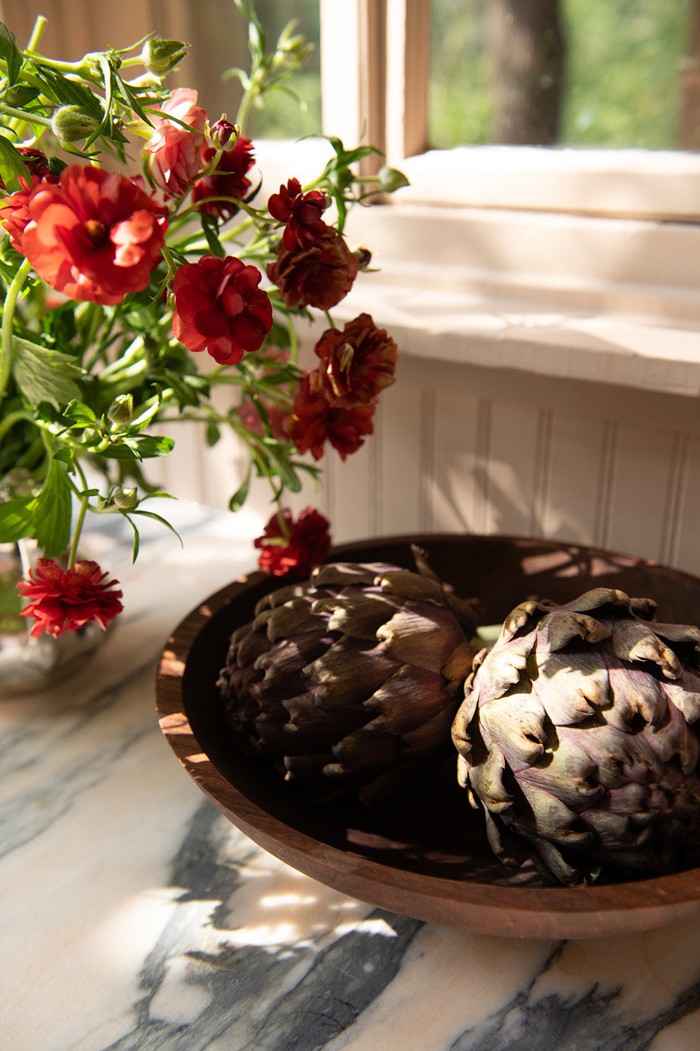 Roan Iris Walnut Wood Bowl