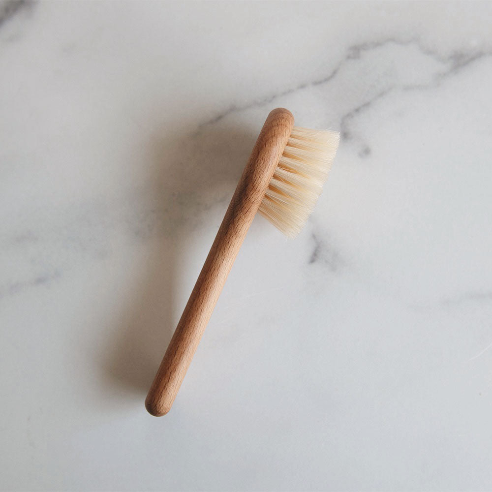 Essential Everyday Wooden Mushroom Brush