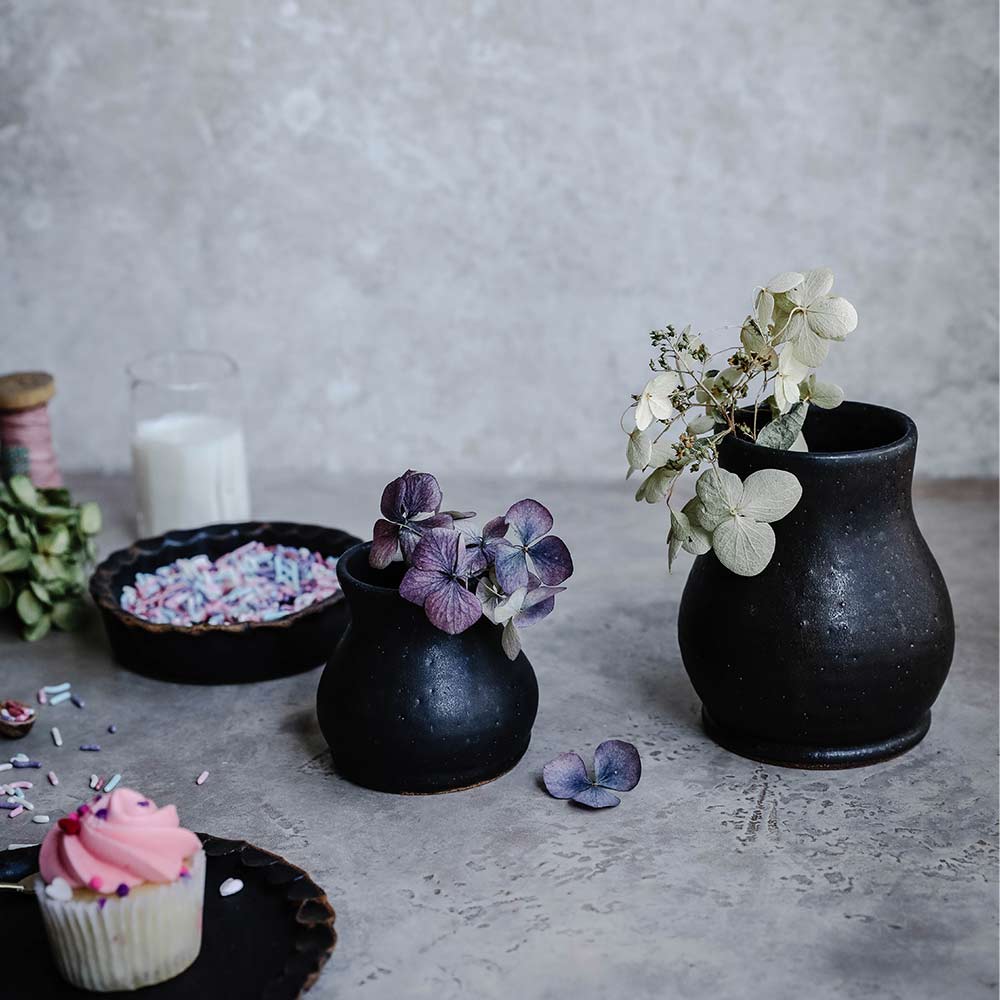 Ceramic Bloom Vase - Dark