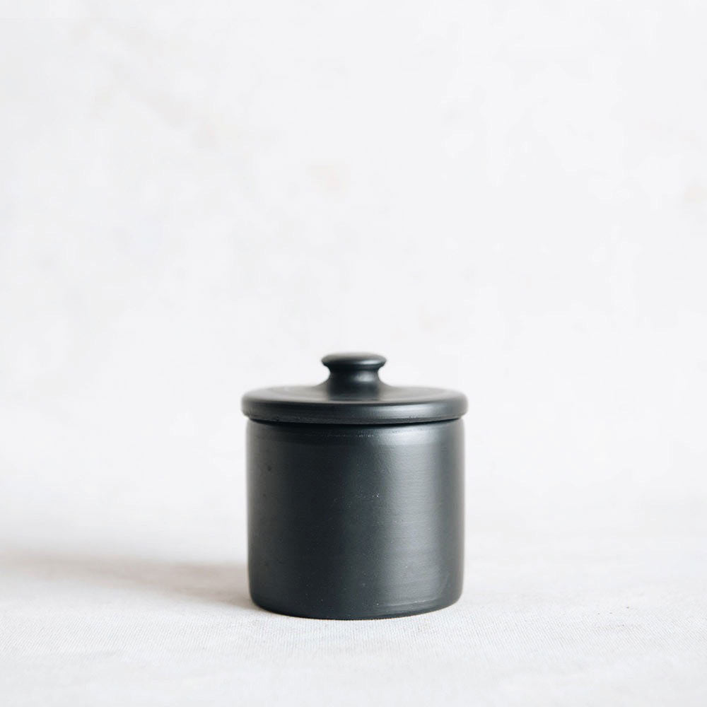 Earthenware Ceramic Cup with Lid