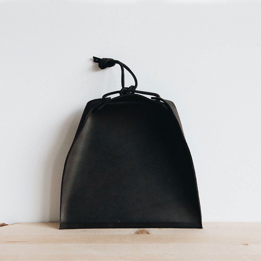 Leather Dustpan - Black