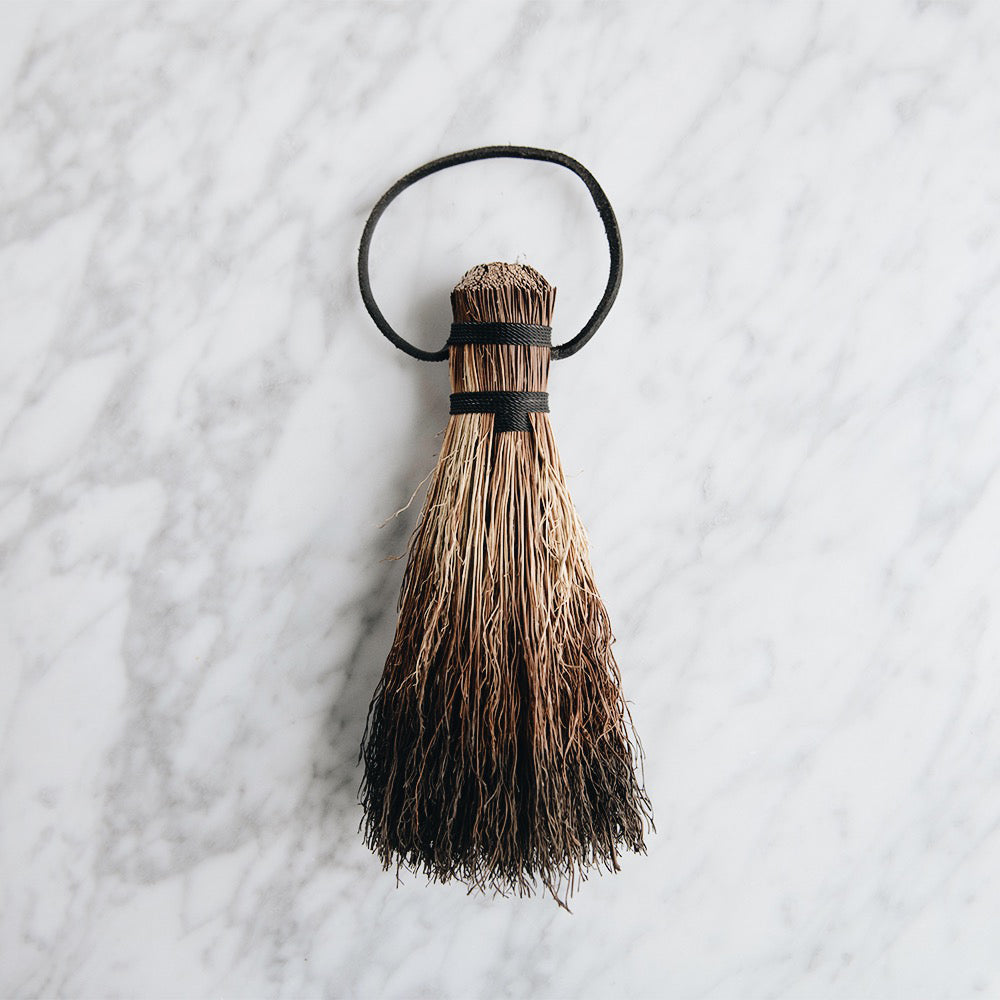 Tiger Tail Brush